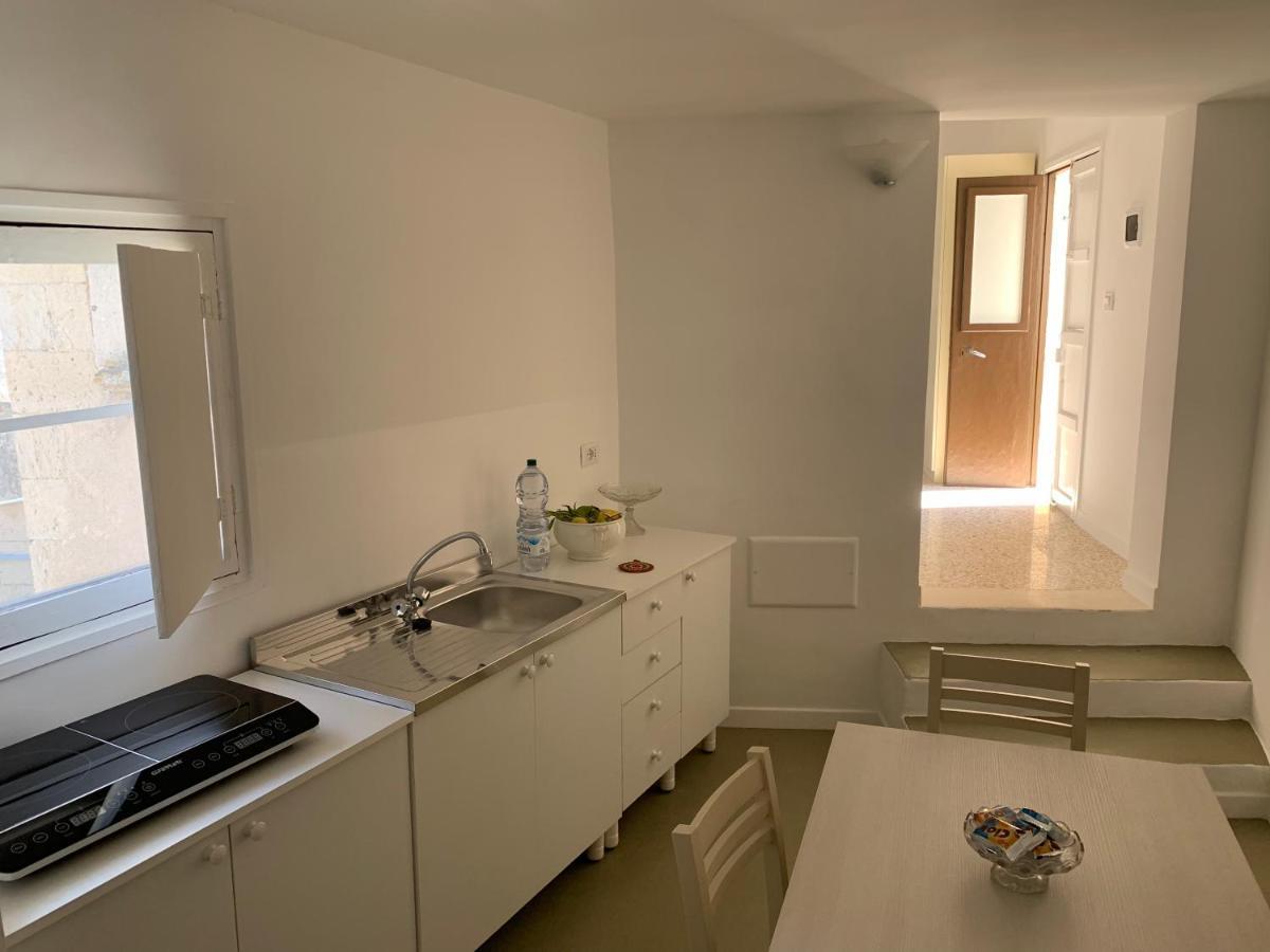 Ferienwohnung Palazzo Moschettini Martano Exterior foto